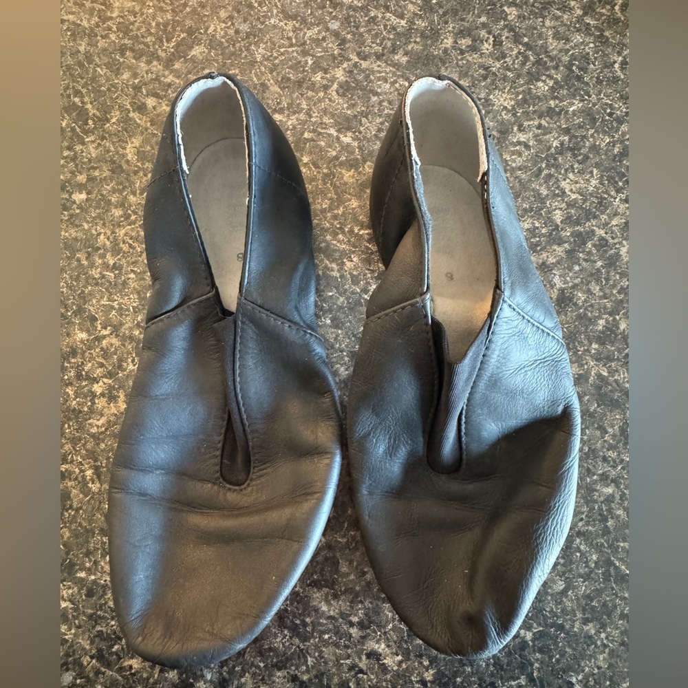 Bloch jazz shoes
